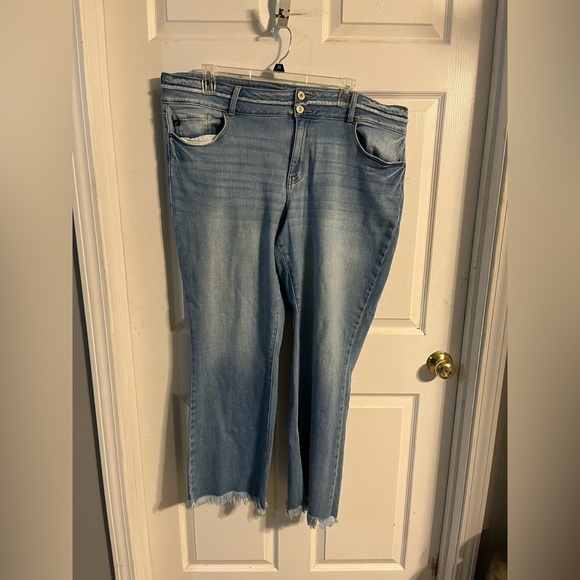 KanCan Light Blue Ankle Jeans - Picture 1 of 6